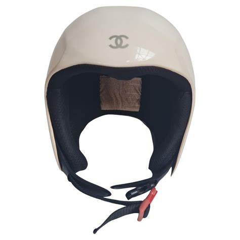 Chanel ski accessories